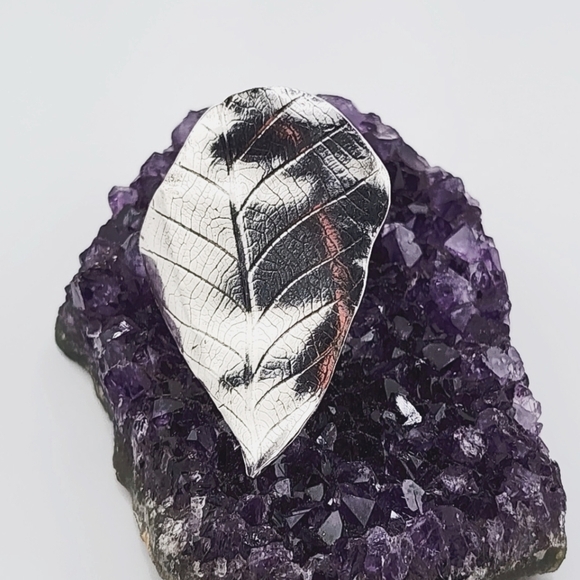 EMBOSSE PRESS REAL LEAF RING HANDMADE  STERLING SILVER METAL SIZE 6.5 - Picture 4 of 9